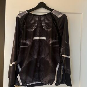 Black and White Long Sleeve Top